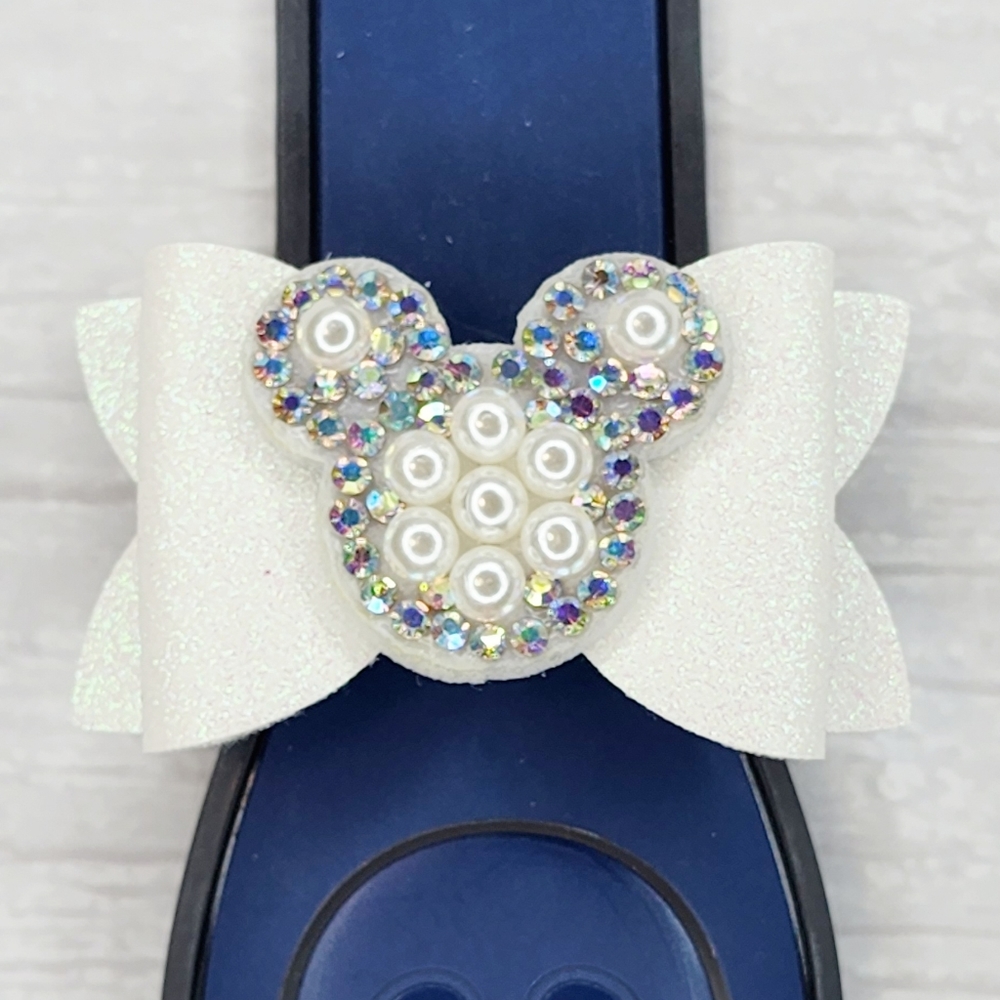 White Wedding Pearl Magic Band Bow